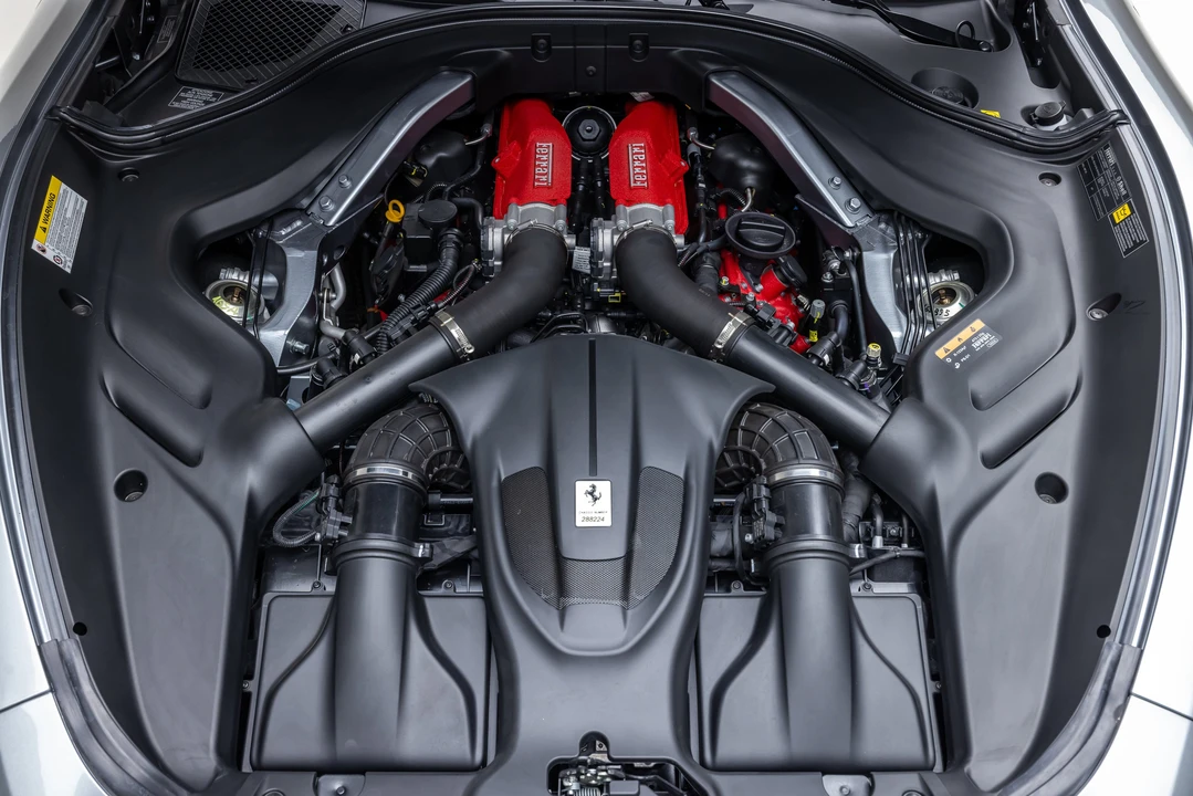 2023 Ferrari Roma - Image 22 of 31