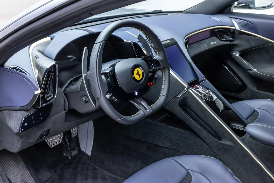 2023 Ferrari Roma - Image 30 of 31