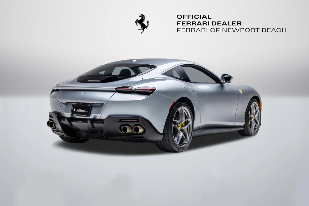 2023 Ferrari Roma - Image 12 of 31
