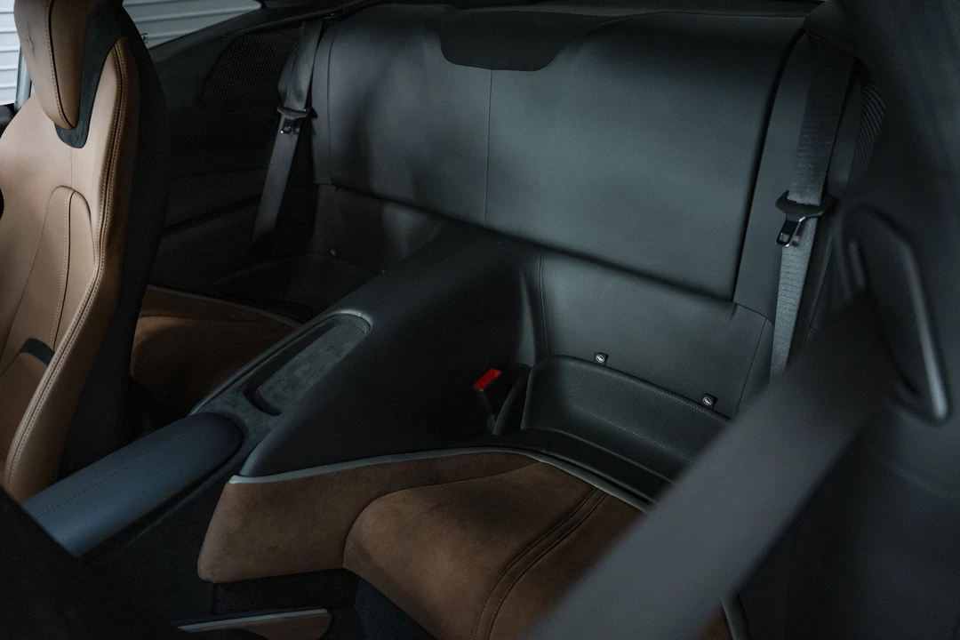 2023 Ferrari Roma - Image 29 of 31