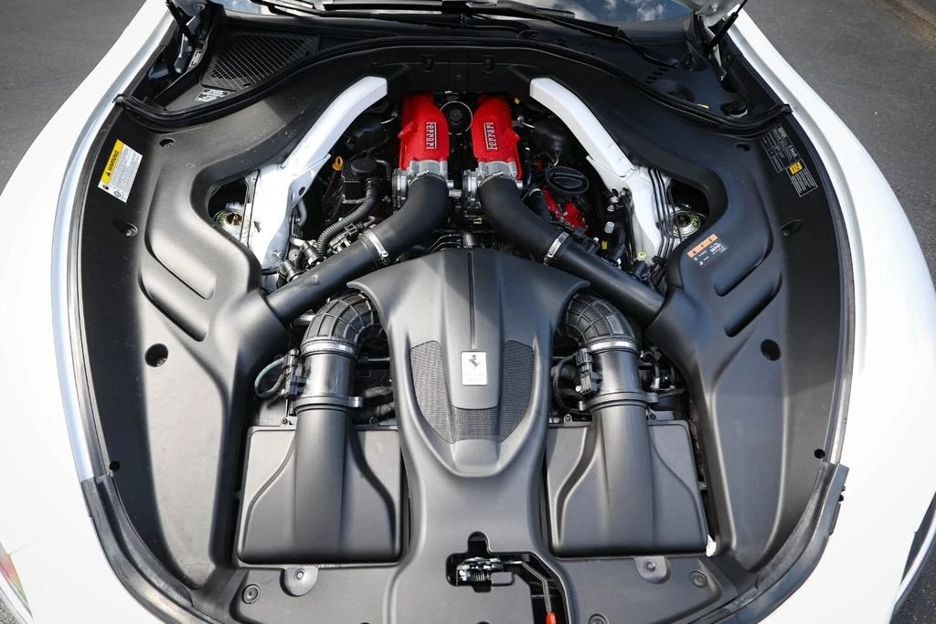 2023 Ferrari Roma - Image 22 of 31