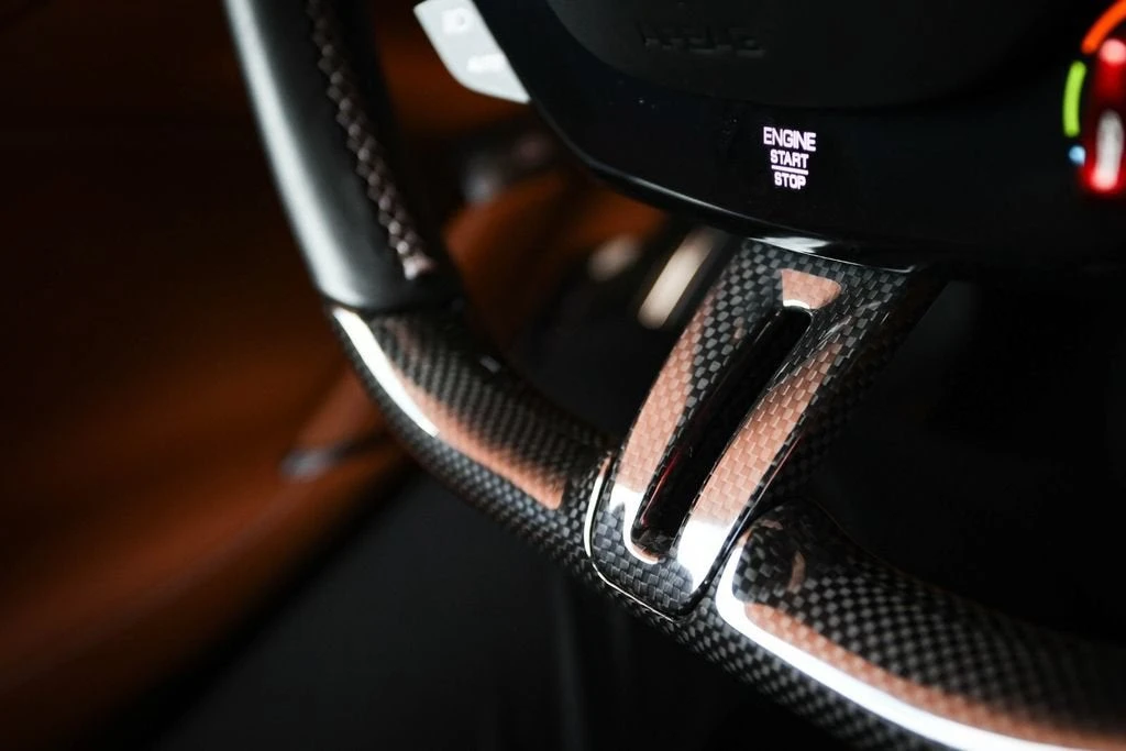 2023 Ferrari Roma - Image 27 of 31