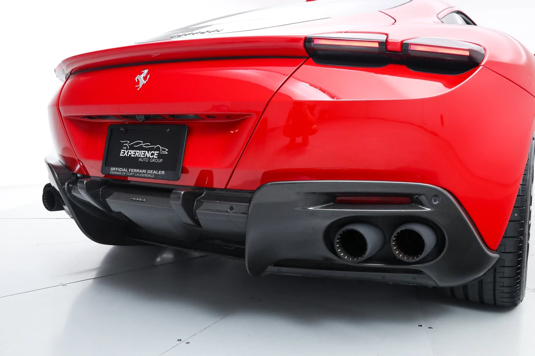 2023 Ferrari Roma - Image 16 of 31