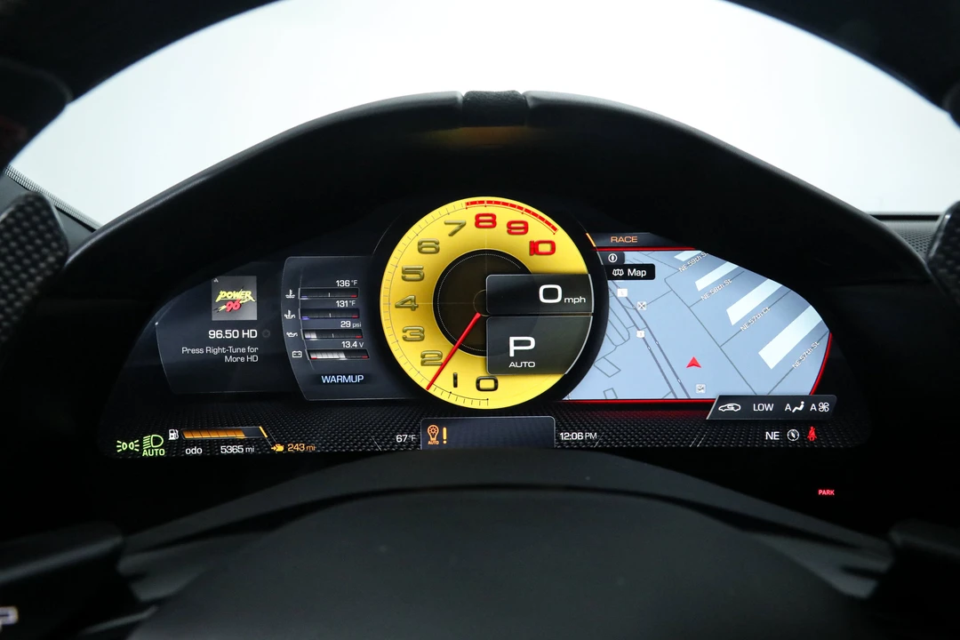 2023 Ferrari Roma - Image 26 of 31