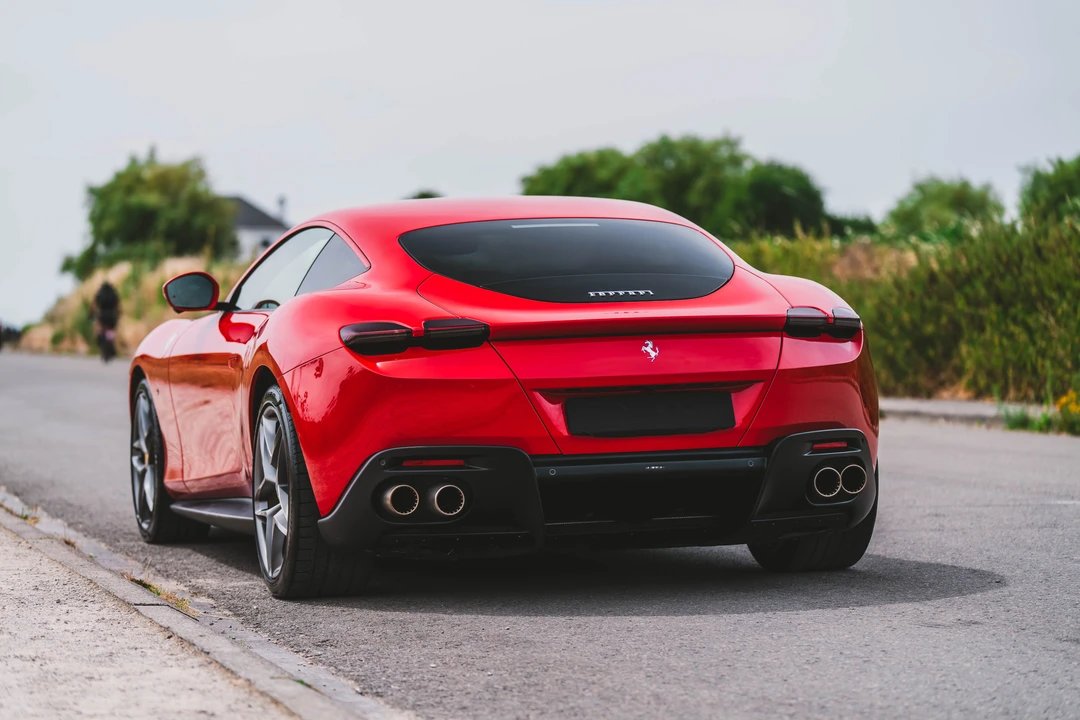 2023 Ferrari Roma - Image 5 of 31
