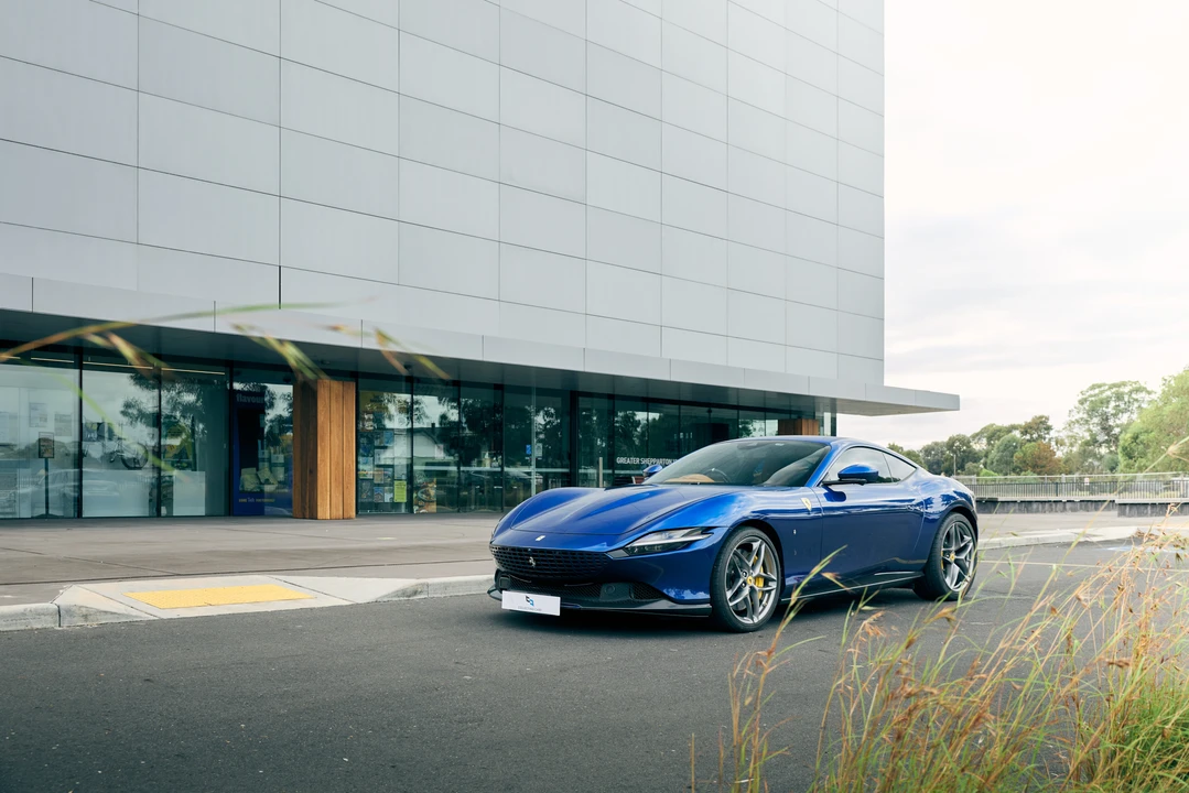 2023 Ferrari Roma - Image 10 of 31