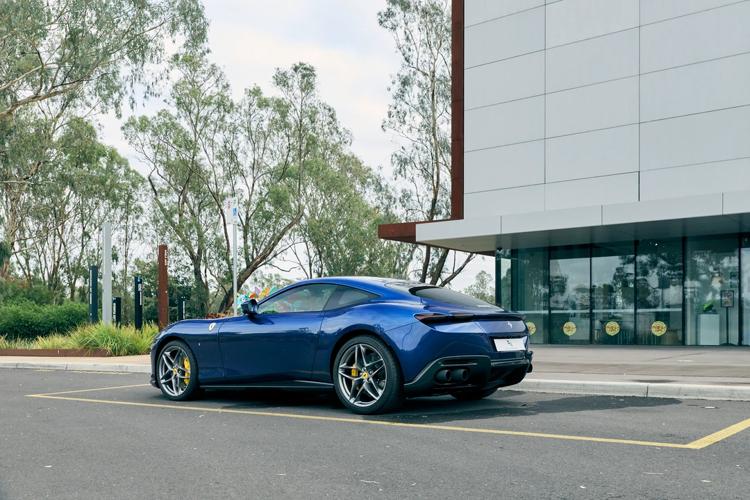 2023 Ferrari Roma - Image 5 of 31