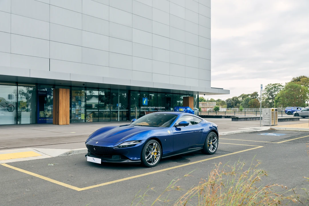 2023 Ferrari Roma - Image 3 of 31