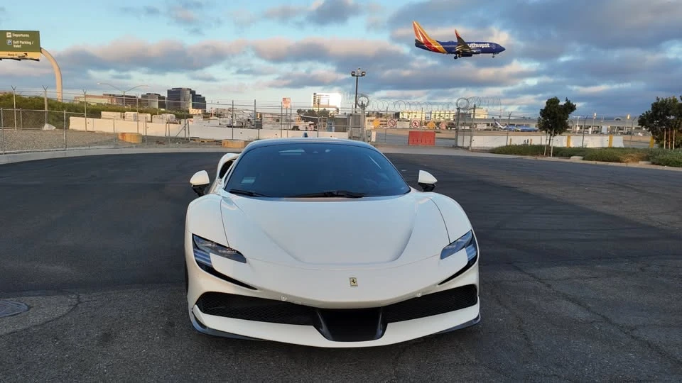 2023 Ferrari SF90 Stradale - Image 2 of 15