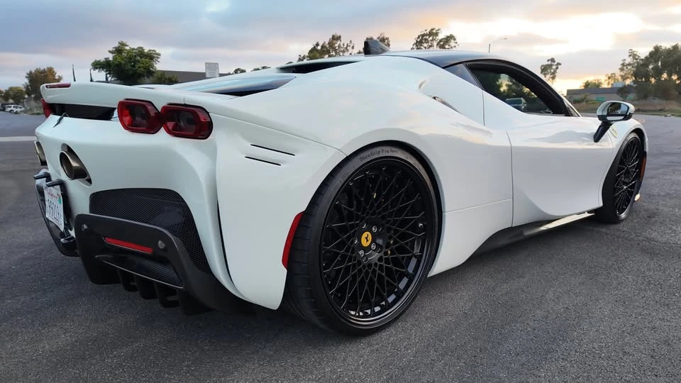 2023 Ferrari SF90 Stradale - Image 6 of 15