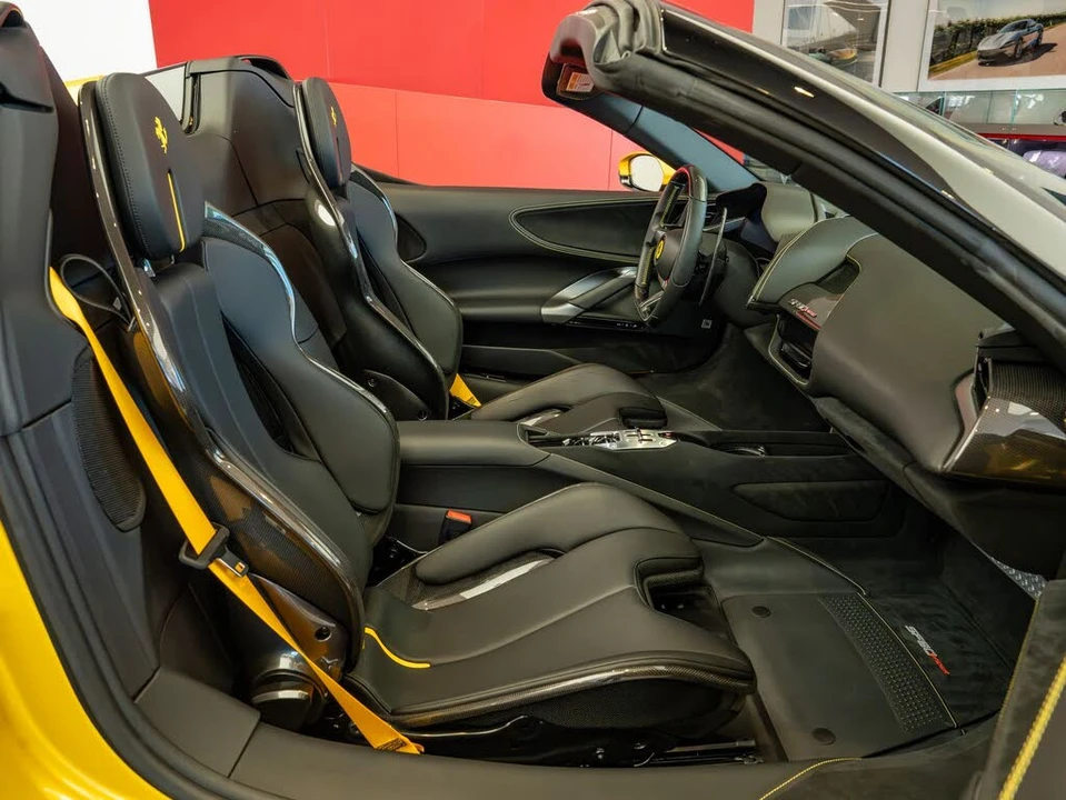 2023 Ferrari SF90 Spider - Image 18 of 31