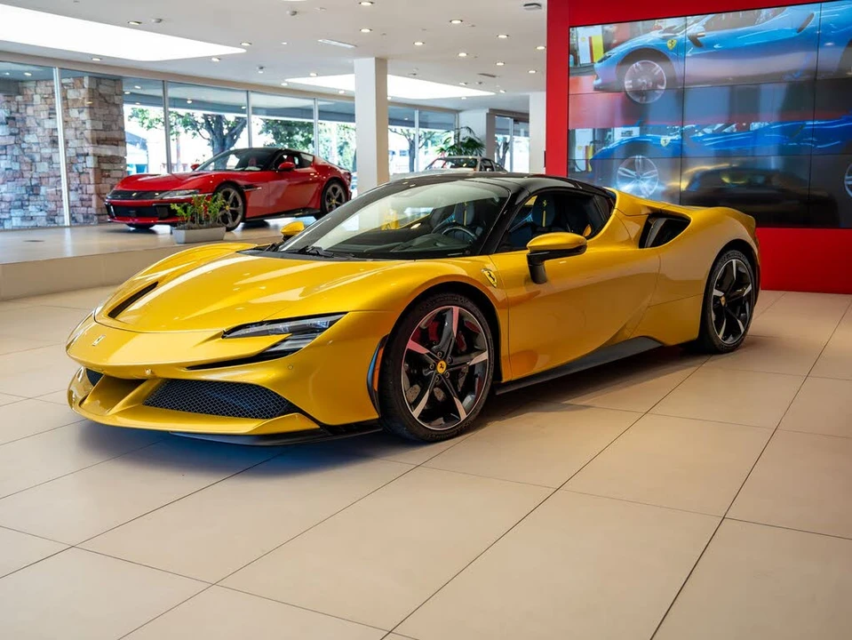 2023 Ferrari SF90 Spider - Image 29 of 31