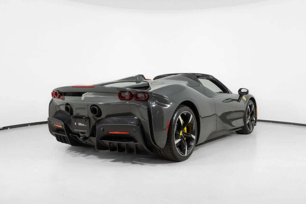 2023 Ferrari SF90 Spider - Image 5 of 31
