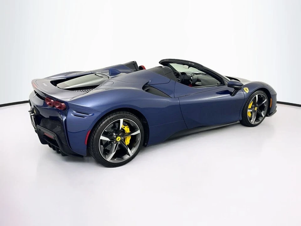 2023 Ferrari SF90 Spider - Image 5 of 31
