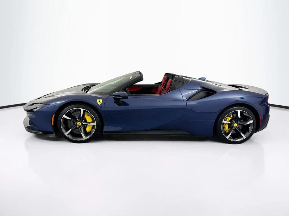 2023 Ferrari SF90 Spider - Image 8 of 31
