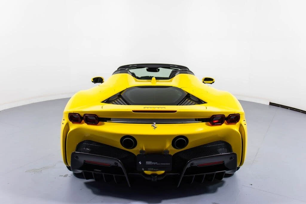 2023 Ferrari SF90 Spider - Image 7 of 31