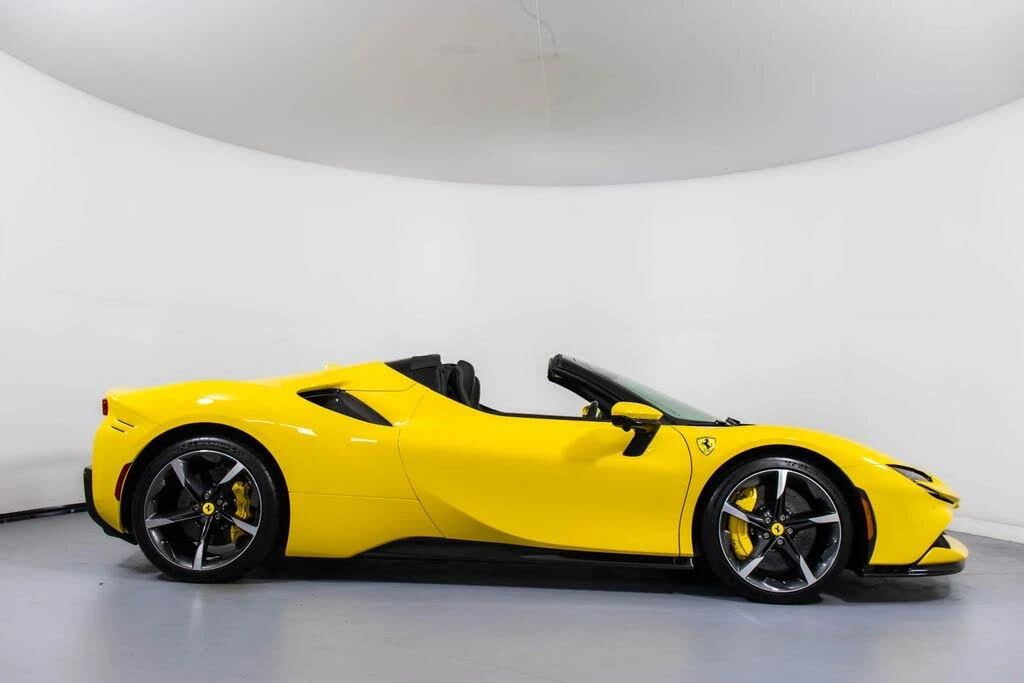 2023 Ferrari SF90 Spider - Image 3 of 31