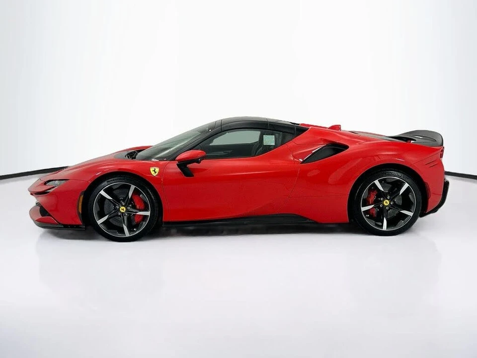 2023 Ferrari SF90 Spider - Image 16 of 31
