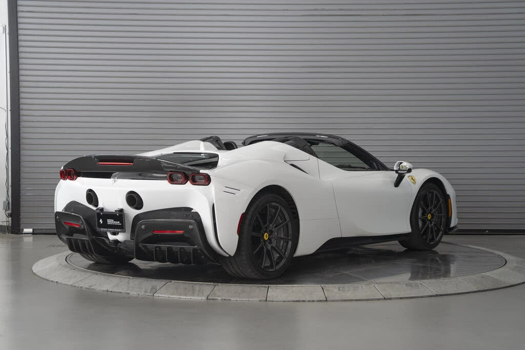 2023 Ferrari SF90 Spider - Image 5 of 31