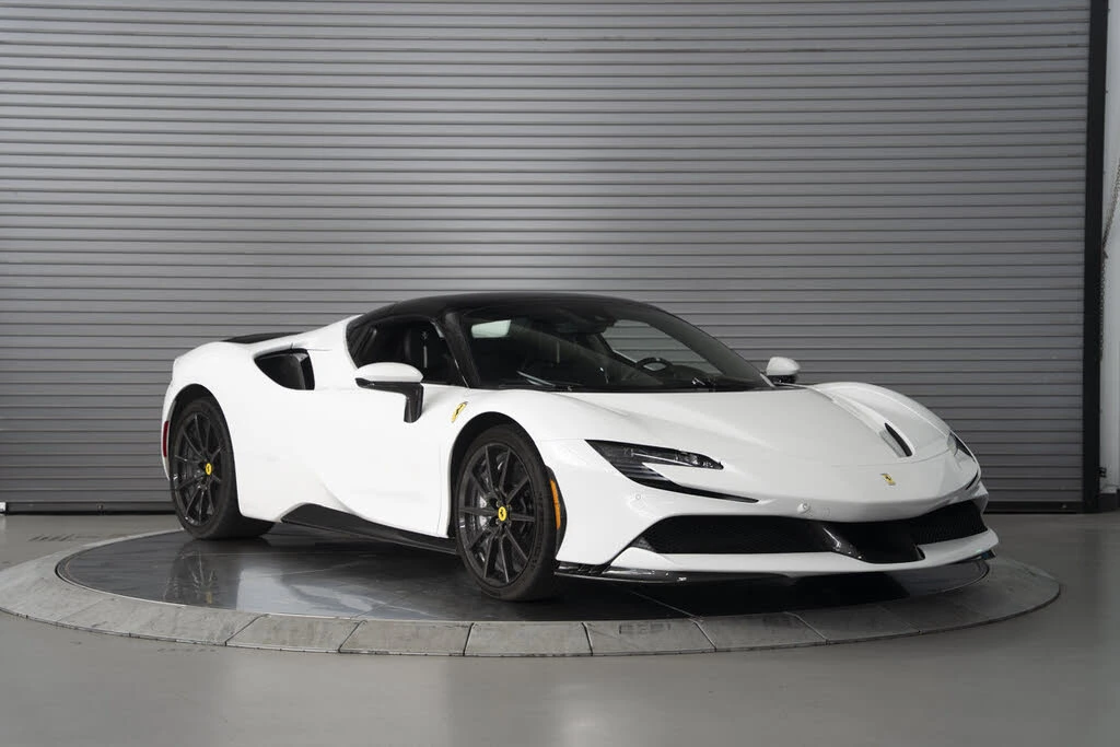 2023 Ferrari SF90 Spider - Image 10 of 31