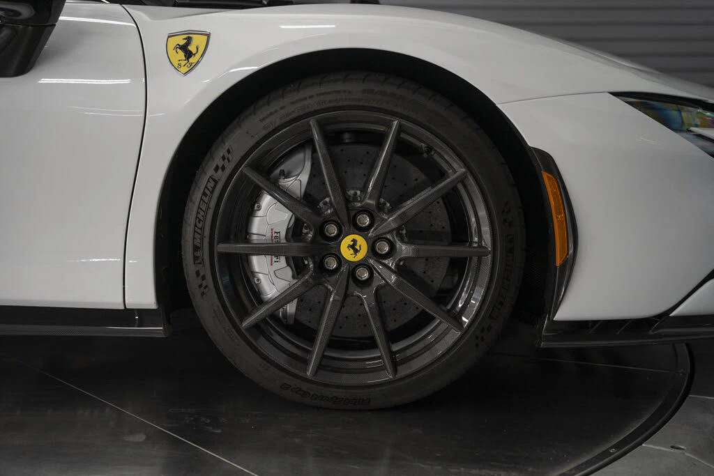 2023 Ferrari SF90 Spider - Image 25 of 31