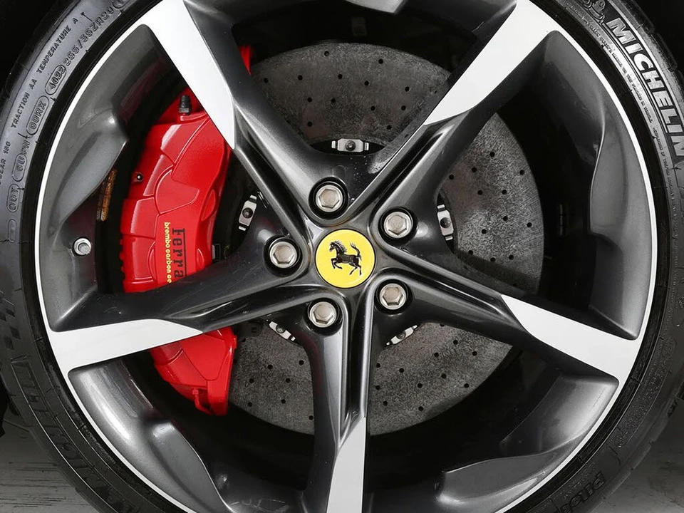 2023 Ferrari SF90 Spider - Image 6 of 31