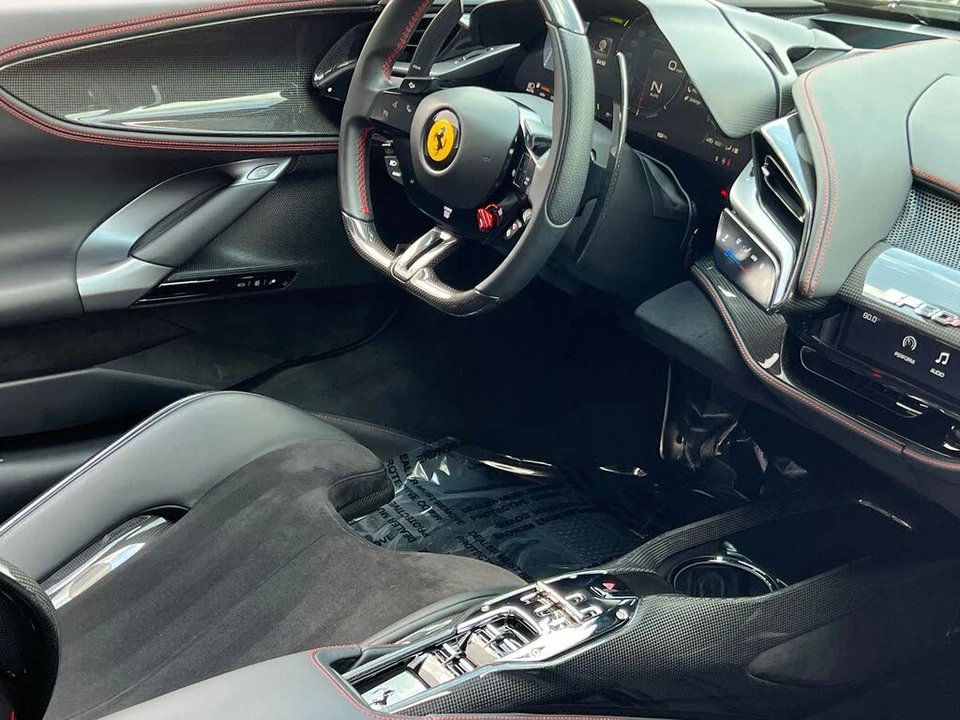 2023 Ferrari SF90 Spider - Image 20 of 31