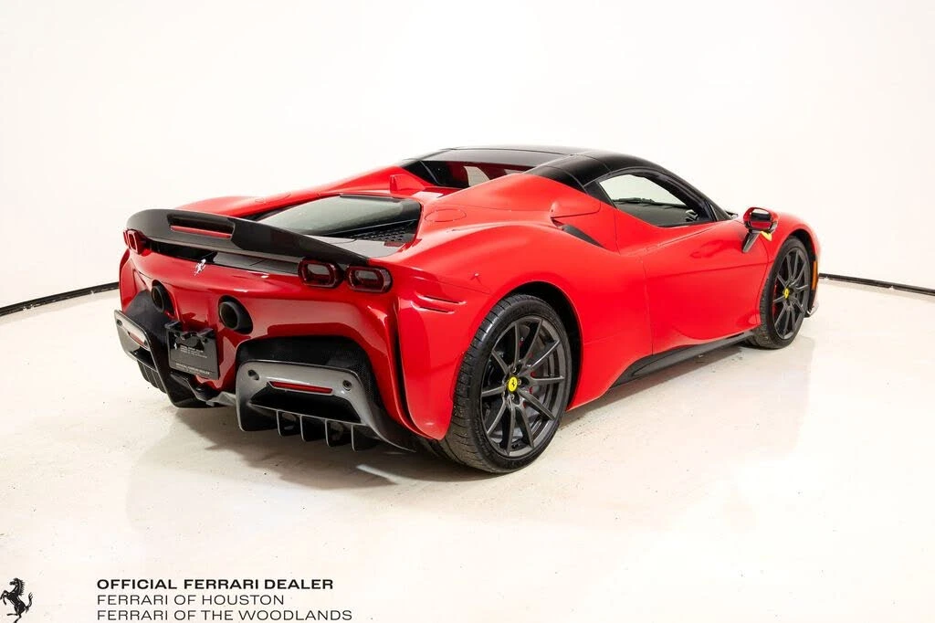 2023 Ferrari SF90 Spider - Image 31 of 31