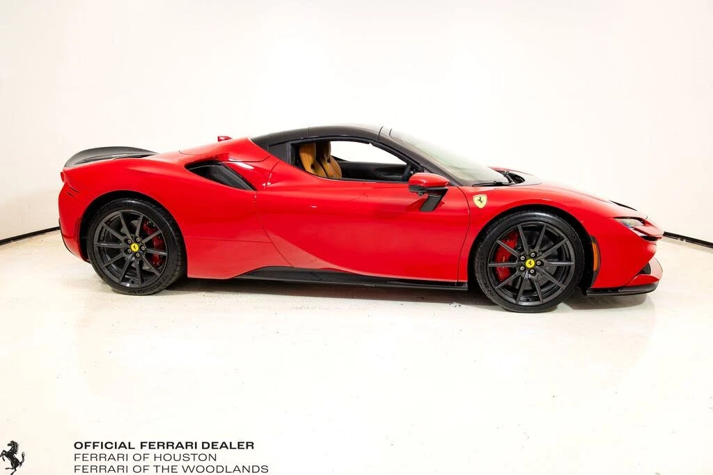 2023 Ferrari SF90 Spider - Image 29 of 31