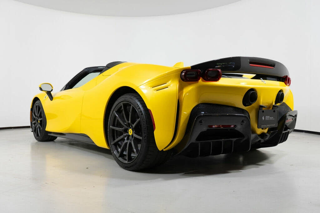 2023 Ferrari SF90 Spider - Image 23 of 31