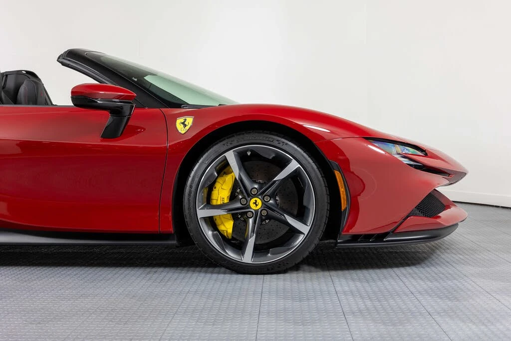 2023 Ferrari SF90 Spider - Image 15 of 31