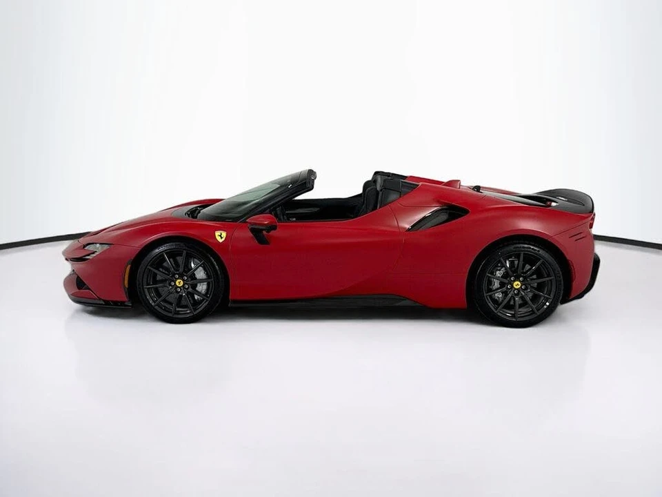 2023 Ferrari SF90 Spider - Image 8 of 31