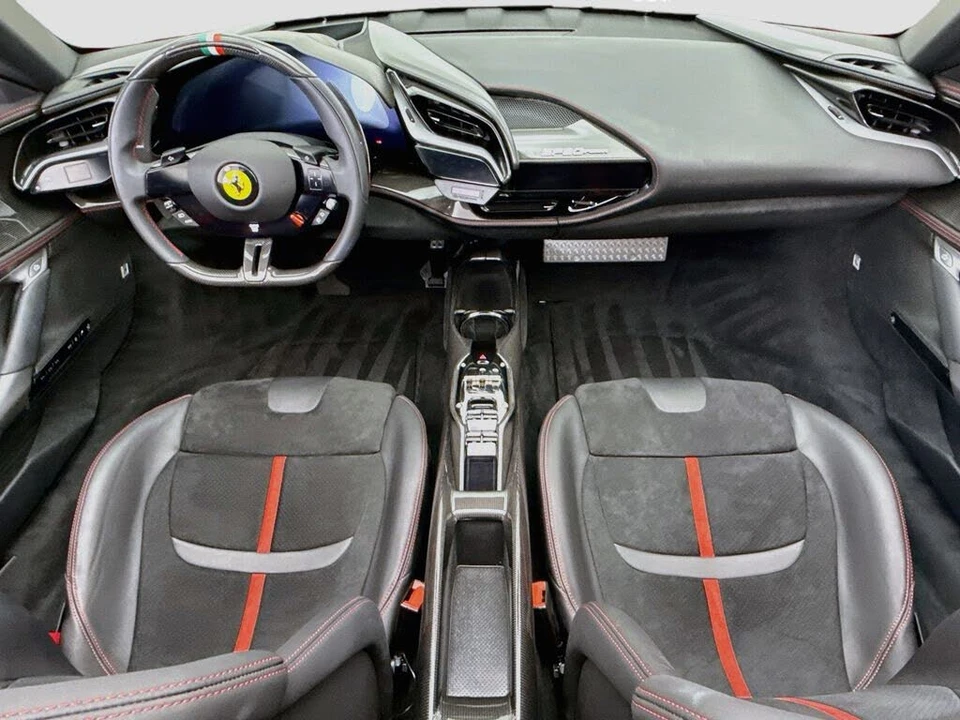2023 Ferrari SF90 Spider - Image 24 of 31