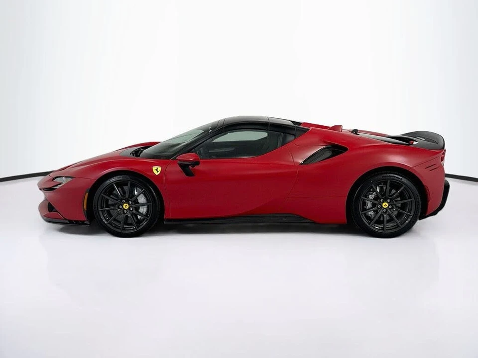 2023 Ferrari SF90 Spider - Image 16 of 31
