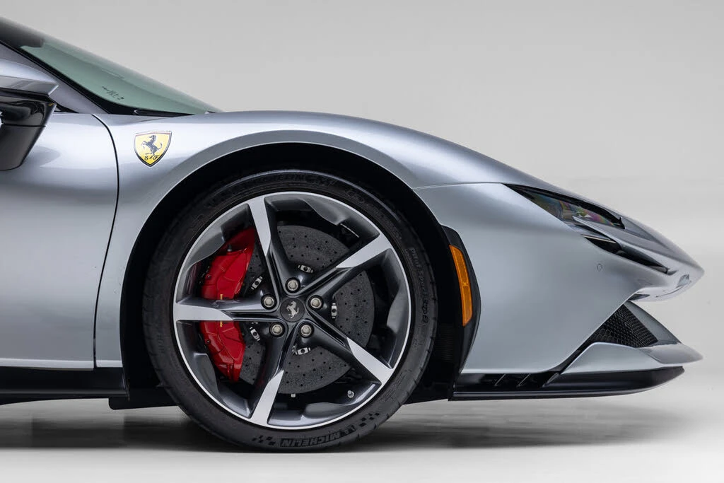 2023 Ferrari SF90 Spider - Image 15 of 31