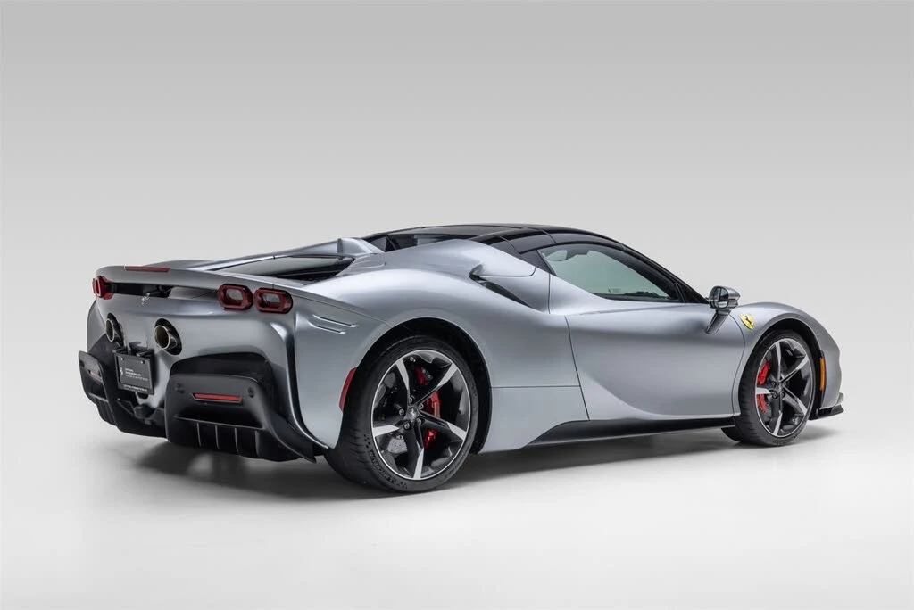 2023 Ferrari SF90 Spider - Image 9 of 31