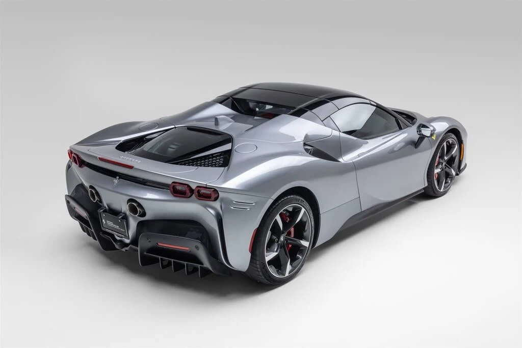 2023 Ferrari SF90 Spider - Image 13 of 31