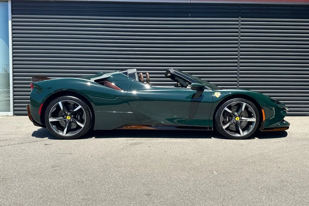 2023 Ferrari SF90 Spider - Image 9 of 31