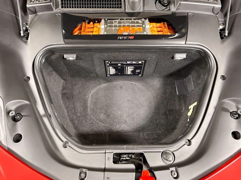 2023 Ferrari SF90 Spider - Image 29 of 31