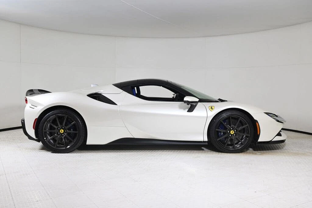 2023 Ferrari SF90 Spider - Image 10 of 31