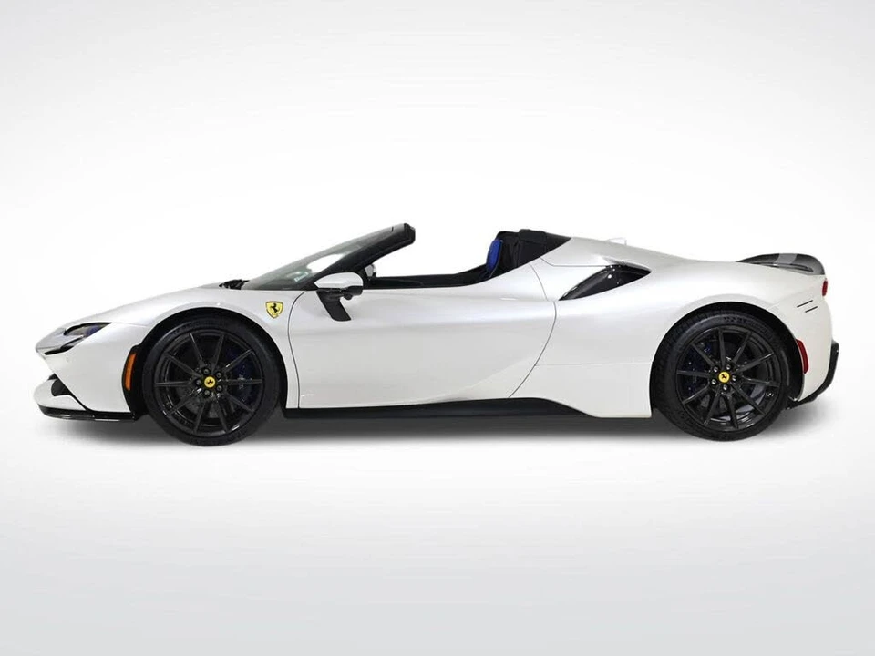 2023 Ferrari SF90 Spider - Image 7 of 31