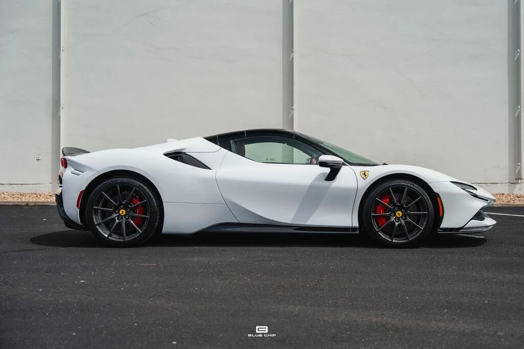 2023 Ferrari SF90 Spider - Image 6 of 31