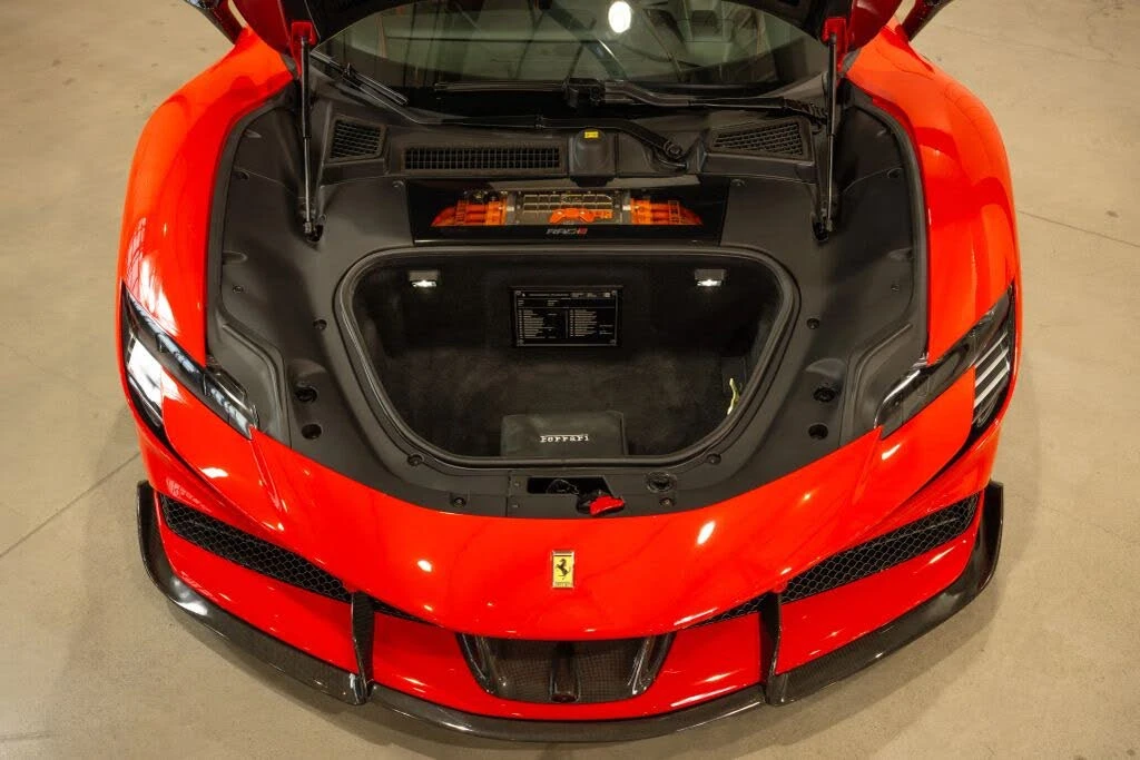 2023 Ferrari SF90 Spider - Image 24 of 31