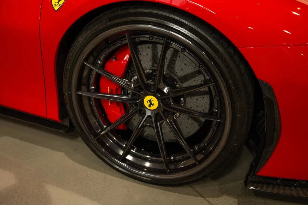 2023 Ferrari SF90 Spider - Image 14 of 31