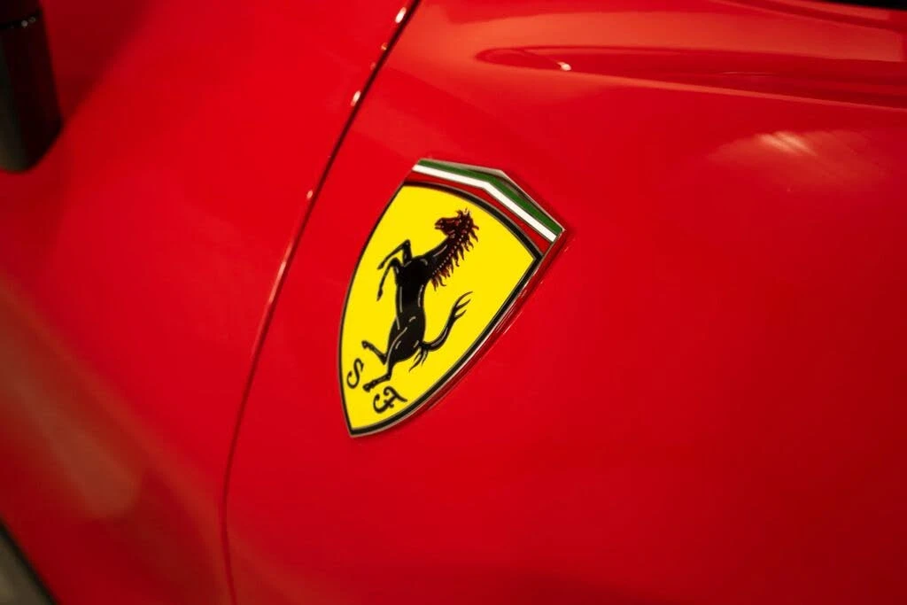 2023 Ferrari SF90 Spider - Image 16 of 31