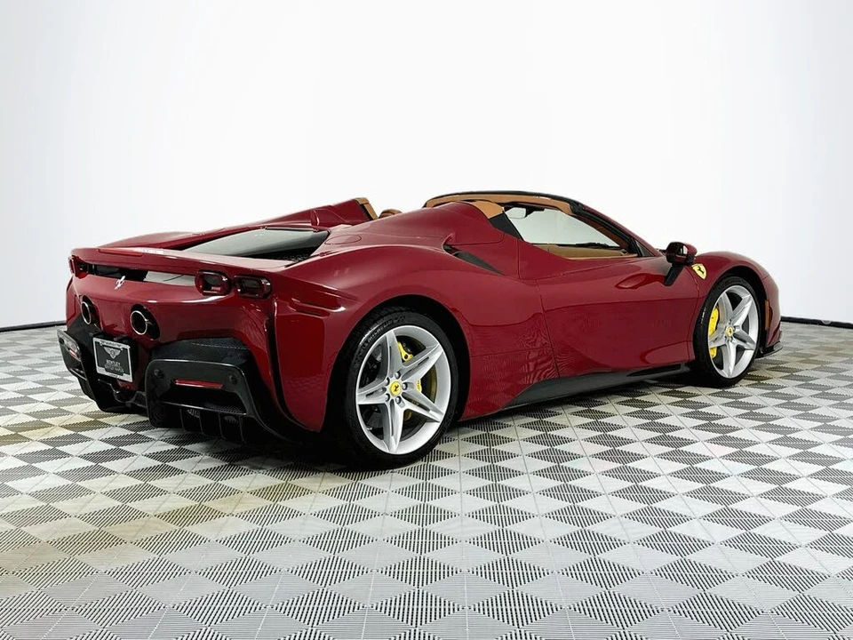2023 Ferrari SF90 Spider - Image 5 of 31