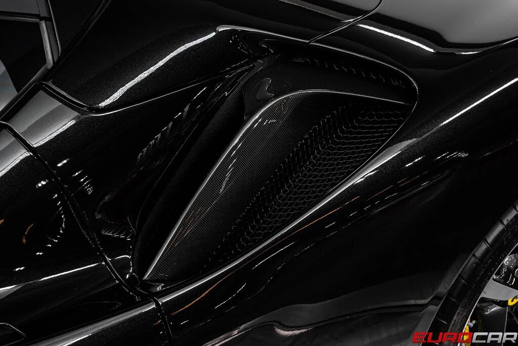 2023 Ferrari SF90 Spider - Image 22 of 31