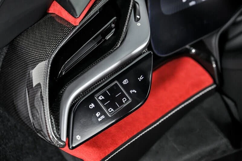 2023 Ferrari SF90 Spider - Image 29 of 31