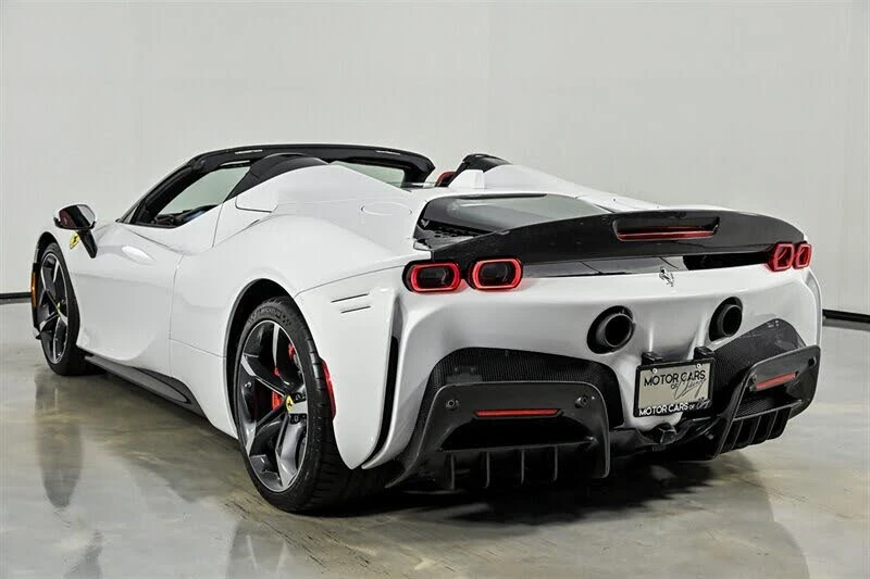 2023 Ferrari SF90 Spider - Image 7 of 31