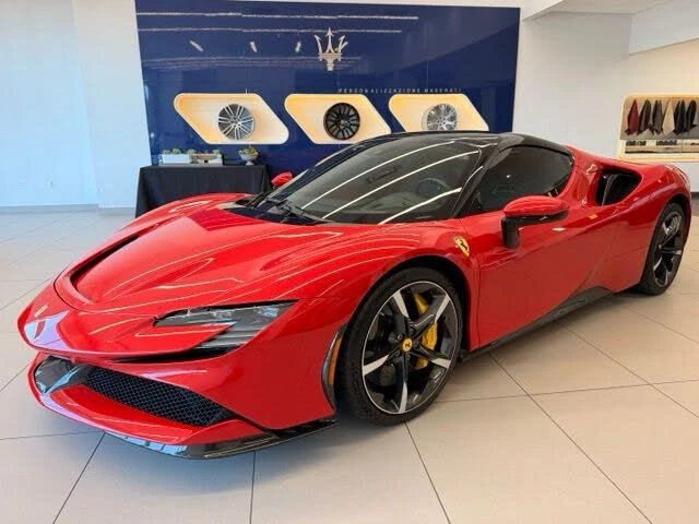2023 Ferrari SF90 Spider - Image 16 of 31
